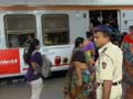 मुंबई : 65 वर्षीय महिला रेल यात्री का आरोप, कपड़े उतरवाकर ली गई तलाशी