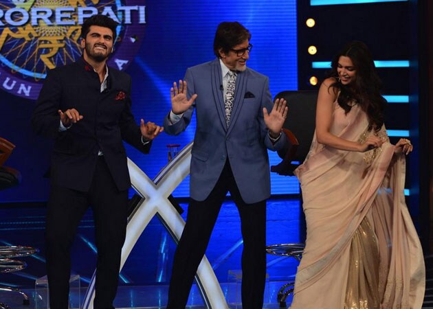 Amitabh Bachchan Shakes His Bootiya With Deepika Padukone, Arjun Kapoor