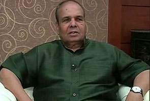 शंकरनारायण के स्थानांतरण पर कांग्रेस ने मोदी सरकार पर साधा निशाना