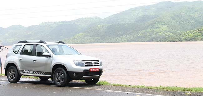 renault duster awd review 2