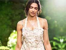 Deepika Padukone's Finding Fanny Off to Steady Start at Box Office