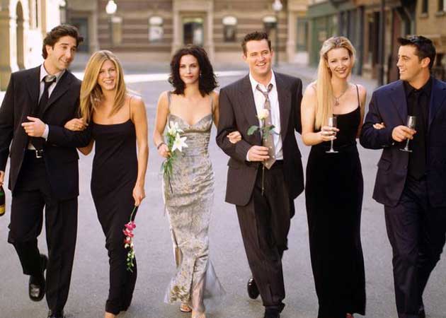 Time Travel With <i>F.R.I.E.N.D.S</i>: This is How They Looked in 1994. And in 2004