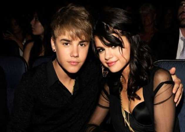 Justin Bieber Confirms Dating Selena Gomez, Again