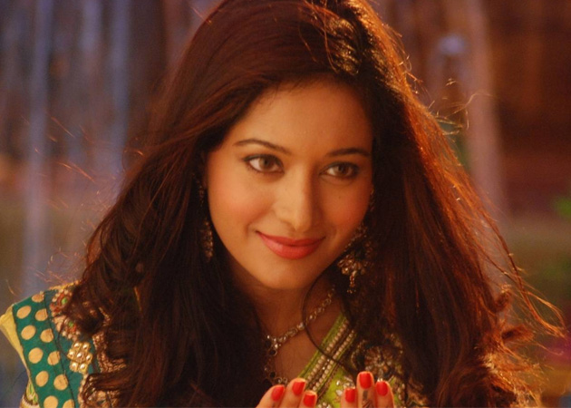 Preetika Rao Glad <i>Beintehaa</i> Not Terminated Due to <i>Bigg Boss 8</i>