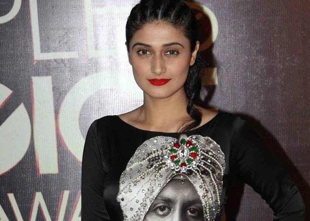 Ragini Khanna is Dying For a Good Second Innings