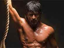<i>50 Shades of</i> Fantastic: Shah Rukh Khan's New Body Proves Impossible is Nothing