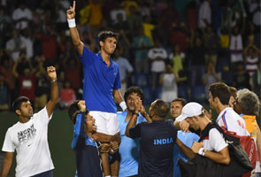 डेविस कप : मैराथन मुकाबले में जीते सोमदेव, भारत ने की वापसी