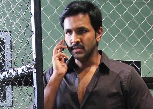 Vishnu Manchu Elated With Response to <i>Anukshanam</i>