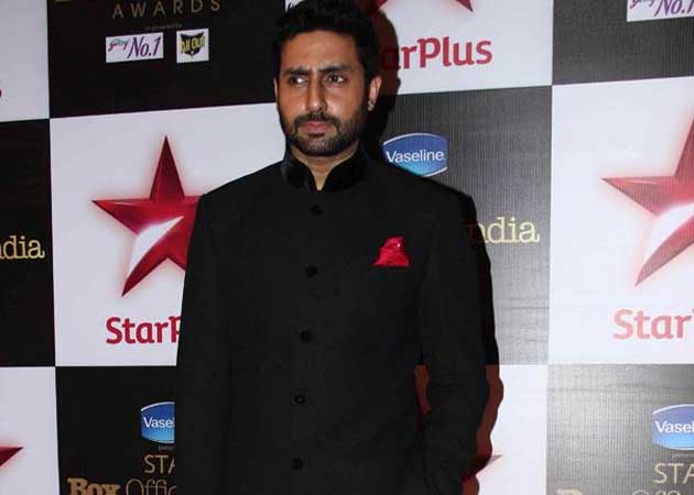 Abhishek Bachchan Named Goodwill Ambassador For <i>Swachhata Abhiyan</i> in Maharashtra