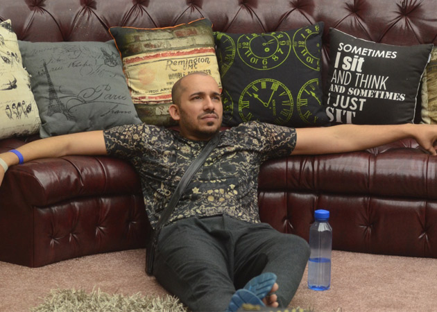 <i>Bigg Boss 8</i>: Wild Card Entrant Ali Quli Mirza Brings The House Down