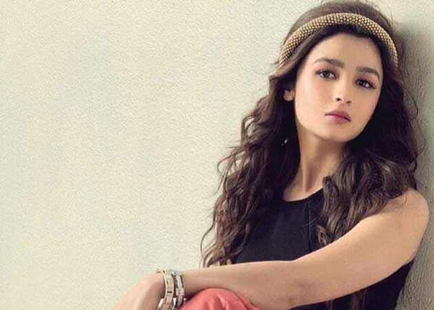 Alia Bhatt is the 'Most Sensational Celebrity' Online
