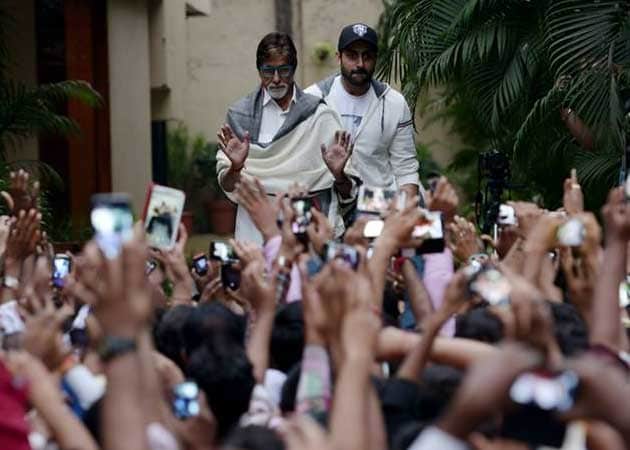 For Amitabh Bachchan's Sunday  Fans, a Special Attraction