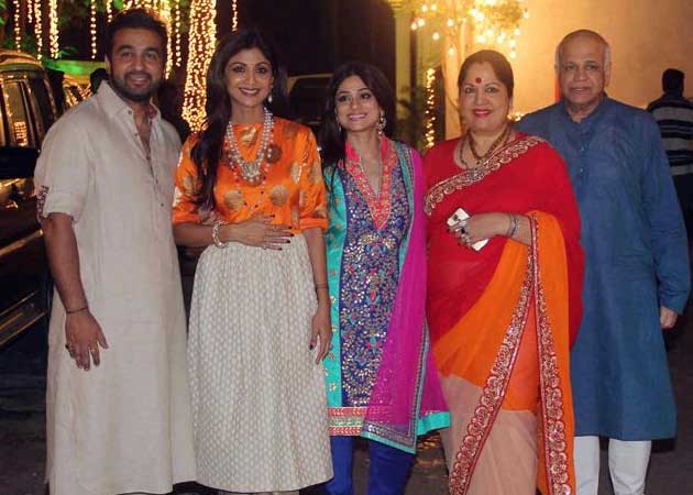 Bollywood's Lavish Diwali Parties This Year