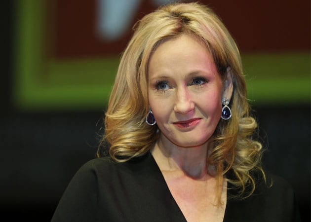 Scottish Police Probe 'Online Threat' To JK Rowling Over Rushdie Tweet