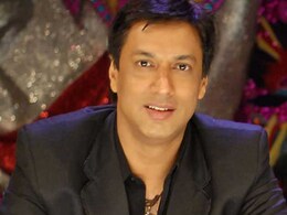 Madhur Bhandarkar Presented With Sophia Award in New York Madhur Bhandarkar Presented With Sophia Award in New York