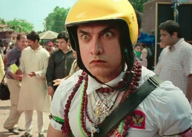 Aamir Khan a 'Weird Yet Adorable Namuna' in PK Trailer