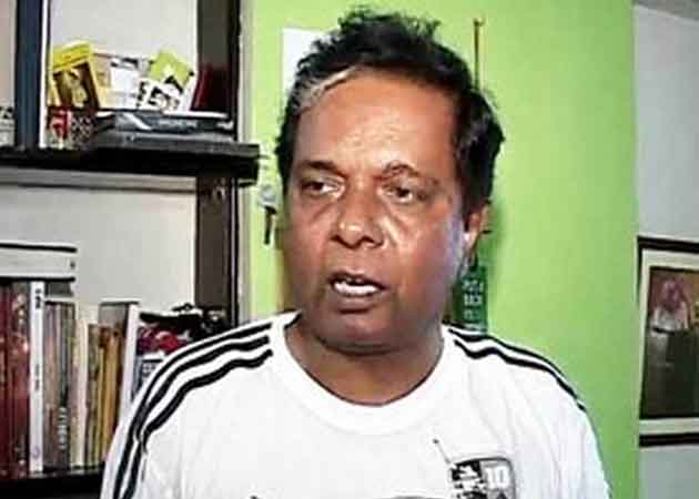 Actor Sadashiv Amrapurkar on Ventilator But Showing Signs of Improvement: Daughter