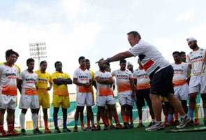 भारतीय हॉकी टीम के कोच बने रहेंगे टैरी वाल्श, नया अनुबंध मिलेगा