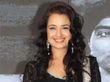 Yuvika Chaudhary to Play a 'Star' Again, This Time in <i>The Shaukeens</i>