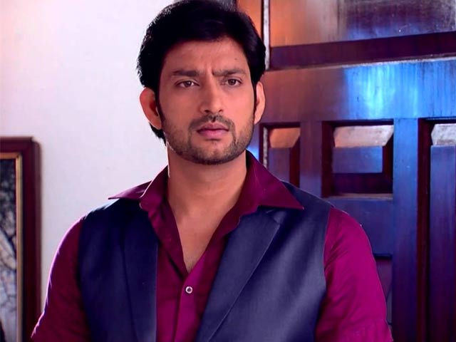 Aadesh Chaudhary: Who Said I'm Quitting <i>Sasural Simar Ka</i>