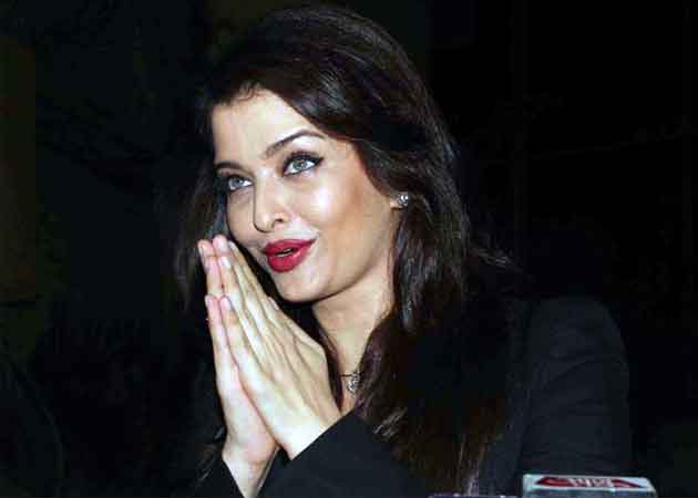 Aishwarya Rai Bachchan: Have Agreed to Few More Films Besides <i>Jazbaa</i>