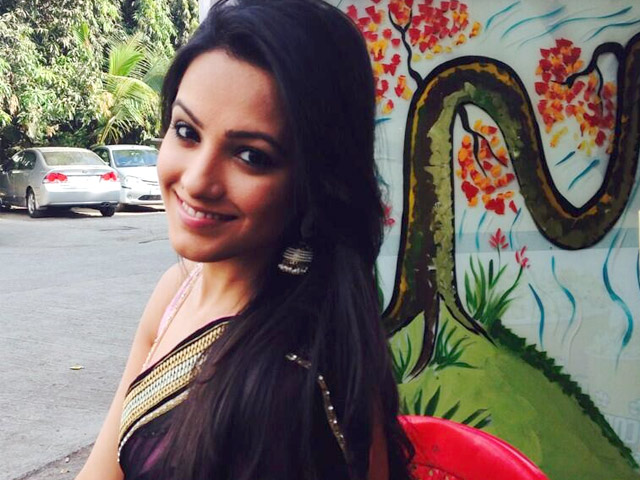 Anita Hassanandani Roped in For Salman Khan's <i>Hero</i> Remake