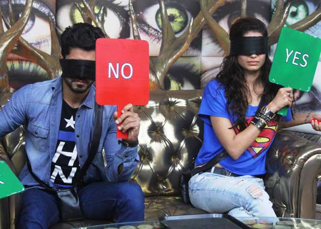 Bigg Boss 8: Karishma Wants to Look Good But Doesn't Know How