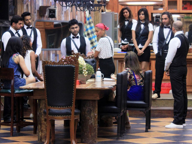 <i>Bigg Boss 8</i>: Guests and Their Butlers Cook Up a Storm