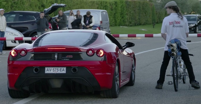 Cycle Beats Ferrari; Reaches Over 330kmph