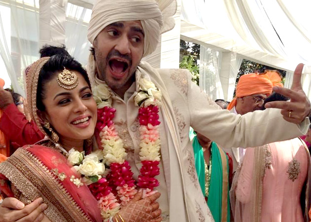 Inside Gaurav Kapur, Kirat Bhattal's Wedding: Pictures of <i>Baraat, Baraatis</i> and <i>Jaimala</i>