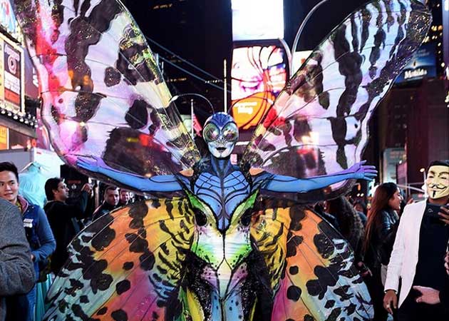 How Heidi Klum Turned Into a Butterfly For Halloween