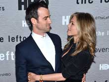 Jennifer Aniston, Justin Theroux go for Picnics to Cemetery
