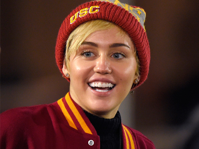 Miley Cyrus' Christmas Party For Homeless People
