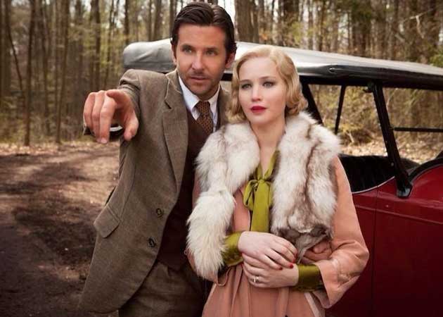 Jennifer Lawrence's Dark Side Comes Through in <i>Serena</i> Trailer