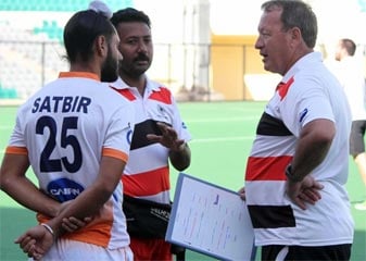 भारतीय हॉकी टीम के कोच टेरी वॉल्श ने दिया इस्तीफा भारतीय हॉकी टीम के कोच टेरी वॉल्श ने दिया इस्तीफा