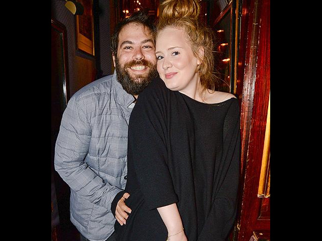 Adele No Longer Living With Simon Konecki