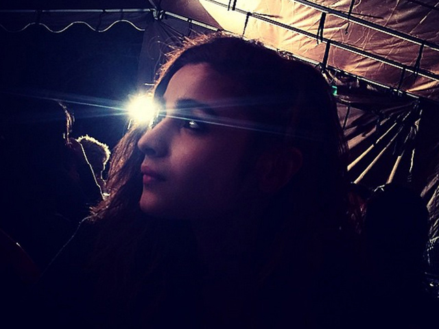 Alia Bhatt's '<i>Mockingjay</i> Hair,' Described by Shahid Kapoor