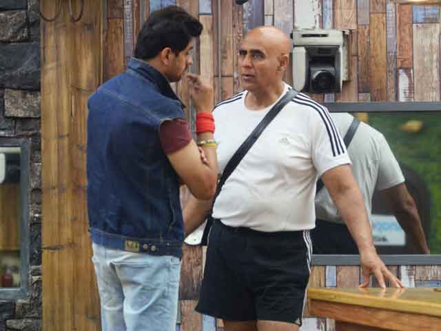 <i>Bigg Boss 8</i>: Betrayals and the End of the P3G Group?