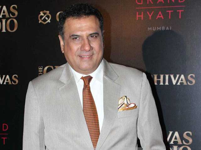 Happy Birthday Boman Irani: Bollywood Wishes Actor, Now 55