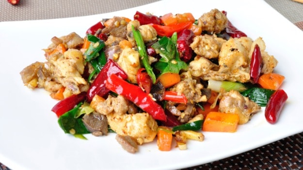 Watch: Try This Flavourful Chilli Chicken At Home And Serve As A Quick Appetiser