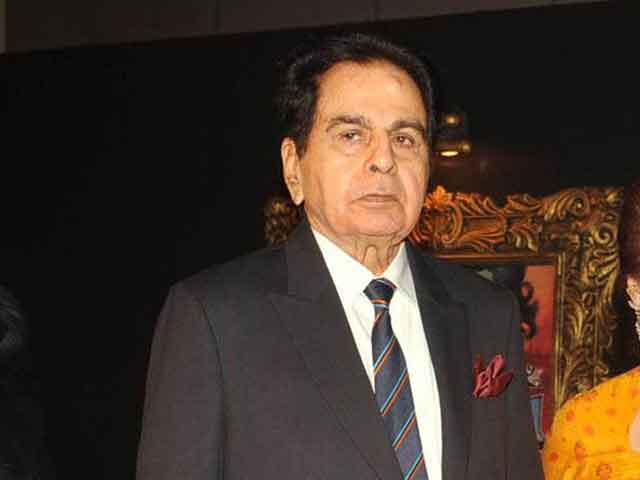 Dilip Kumar Diagnosed With Pneumonia, Responding to Treatment