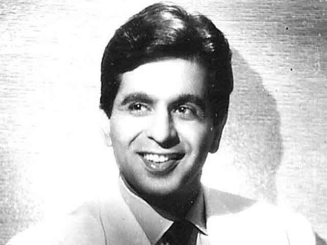 Dilip Kumar Admitted in Hospital for Check-Up