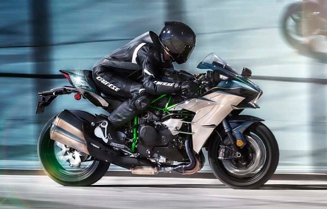 MS Dhoni Adds Kawasaki Ninja H2 to His Bike Collection ...