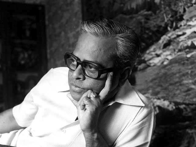 Tamil Film Fraternity Urges K Balachander Statue