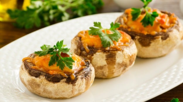 Stuffed Dhaniya & Pepper Mushrooms