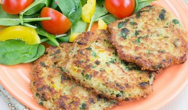 Watch: Make These Healthy Palak Kebabs As A Delicious Treat For The Women In Your Life