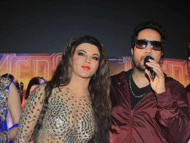Mika To Do a Song With Rakhi Sawant Soon
