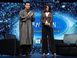 Ranbir Kapoor, Anushka Sharma's Costumes to be Sold, Proceeds Will go to Flood Victims Ranbir Kapoor, Anushka Sharma's Costumes to be Sold, Proceeds Will go to Flood Victims