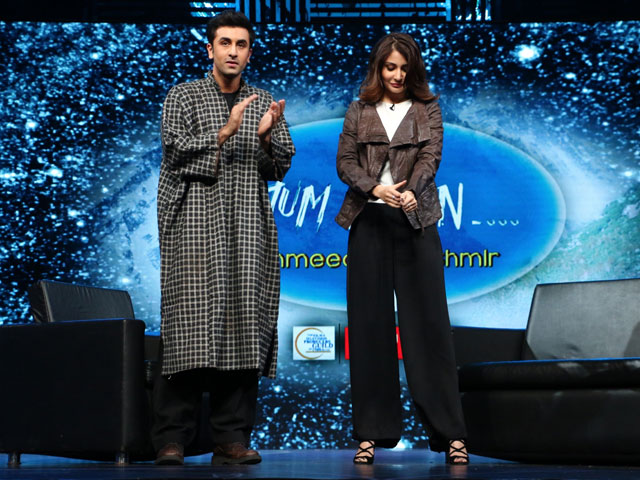 Ranbir Kapoor, Anushka Sharma's Costumes to be Sold, Proceeds Will go to Flood Victims