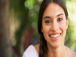 Faking A Smile May Not Make You Happier: Study Faking A Smile May Not Make You Happier: Study